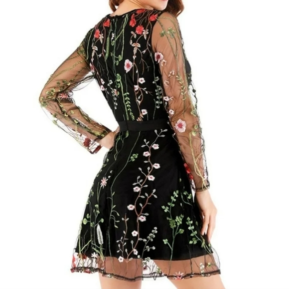 Dresses & Skirts - Black Cottagecore Fairy Floral Sheer Statement Sleeves Boho Mini Dress Size Lrg